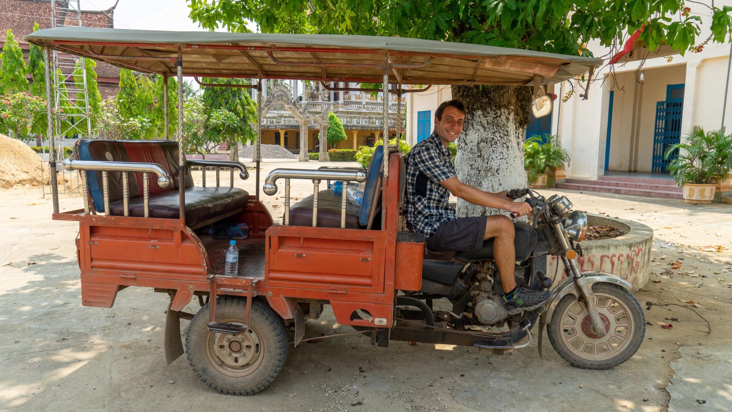 Battambang ∙ Per Tuk Tuk & Fahrrad durch die Reisfelder zu den Killing Caves ∙ Kambodscha