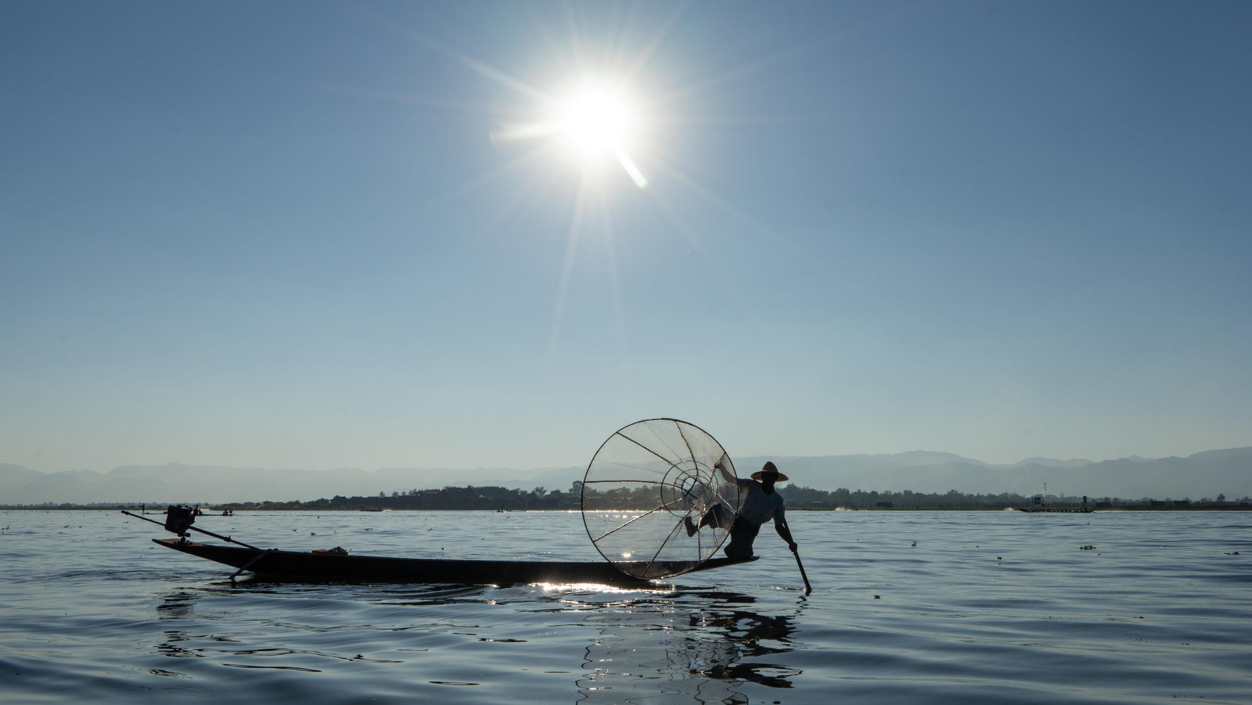 Inle Lake ∙ Myanmar ∙ Per Boot und Fahrrad einmal um den See