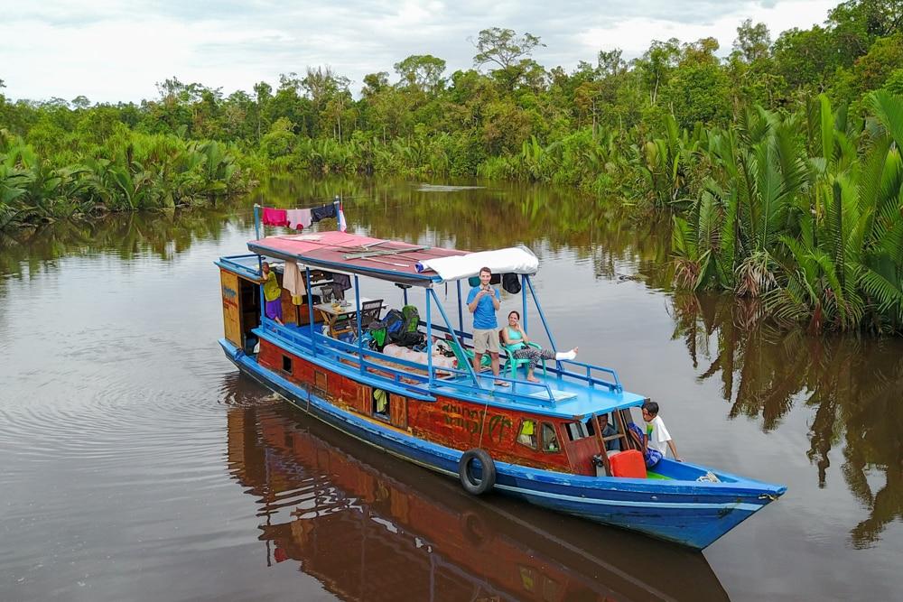 Kalimantan ∙ Unterwegs mit dem Boot zu Nasenaffen und Orang Utans ∙ Pangkalan Bun ∙ Indonesien